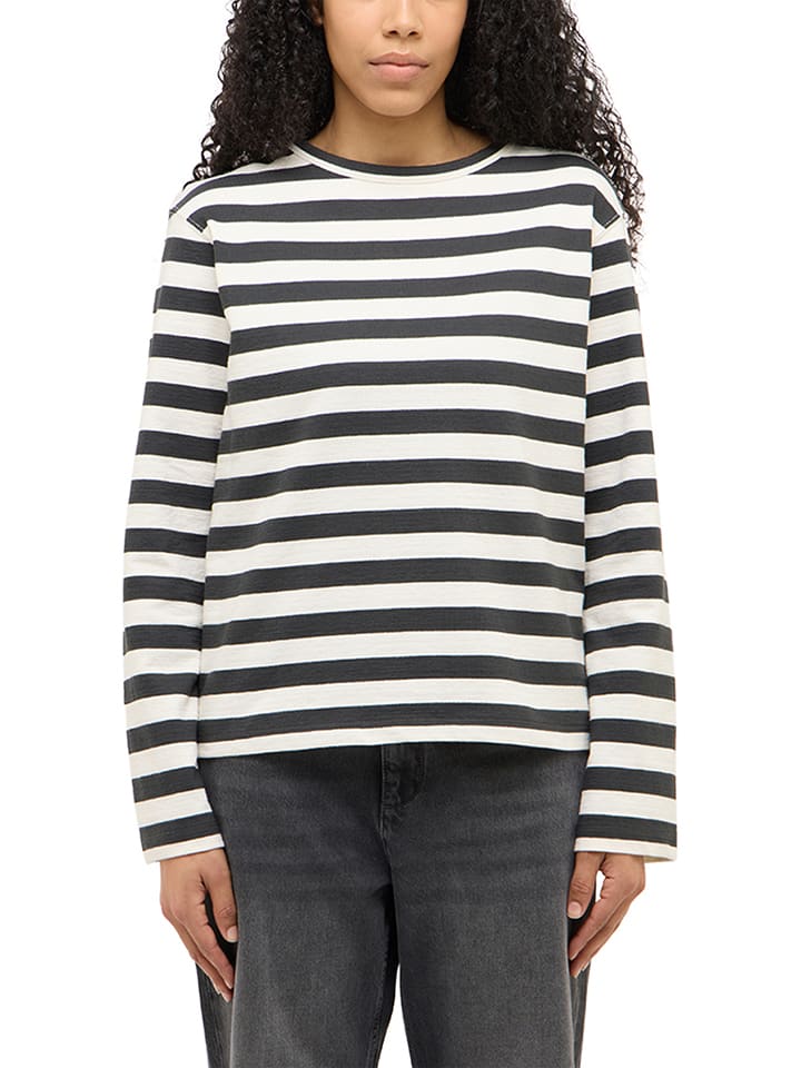 Mustang Longsleeve "Sutton" in Schwarz - XS