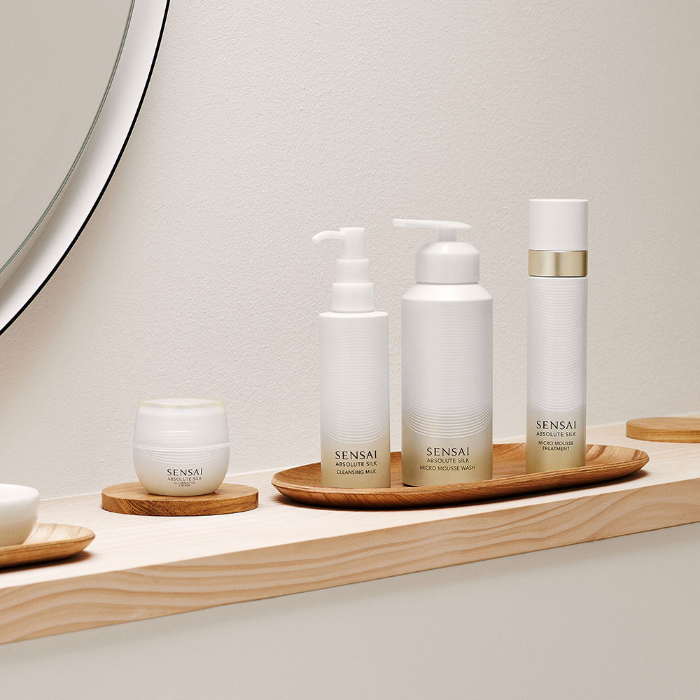 Sensai Absolute Silk cleansing milk 150 ml