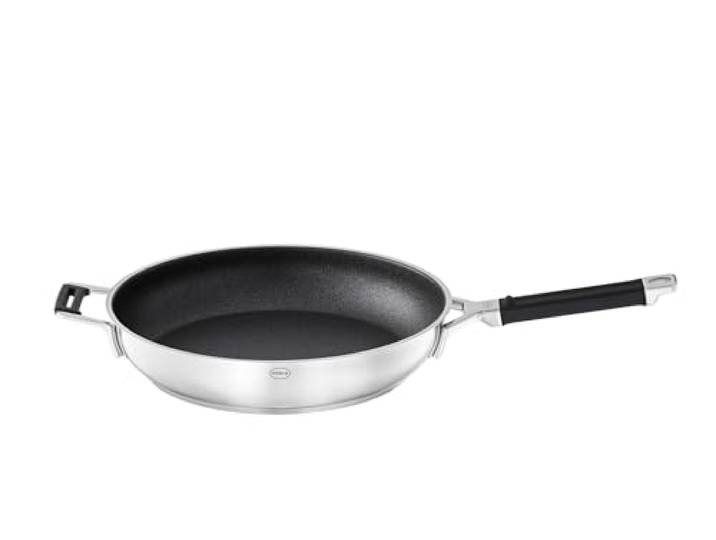 RÖSLE SILENCE PRO Bratpfanne, Pfanne mit kratzfester Premium-Antihaftversiegelung ProResist, Silikongriff, 32 cm, Edelstahl 18/10, induktionsgeeignet, spülmaschinengeeignet, Silberfarben/Schwarz