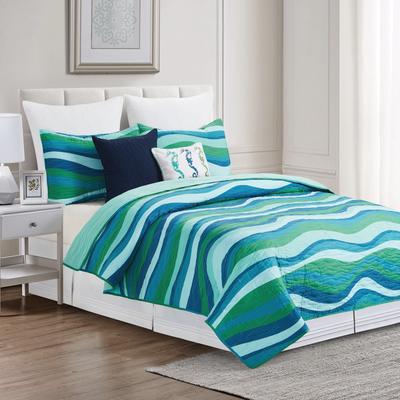 C&F Home Deep Blue Sea Waves King 3 Piece Quilt Set with 2 Shams Reversible Microfiber Summer Beach Ocean Coastal Bedspread Coverlet