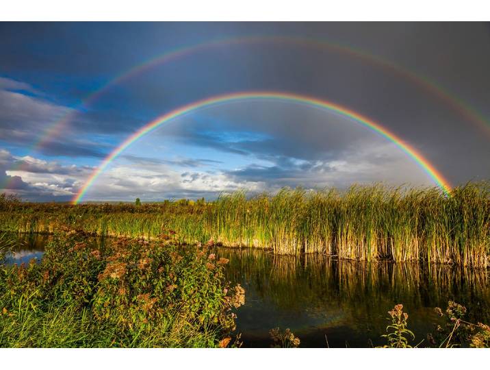 Papermoon REGENBOGEN ÜBER FLUSS-LANDSCHAFT NATUR HIMMEL WOLKEN