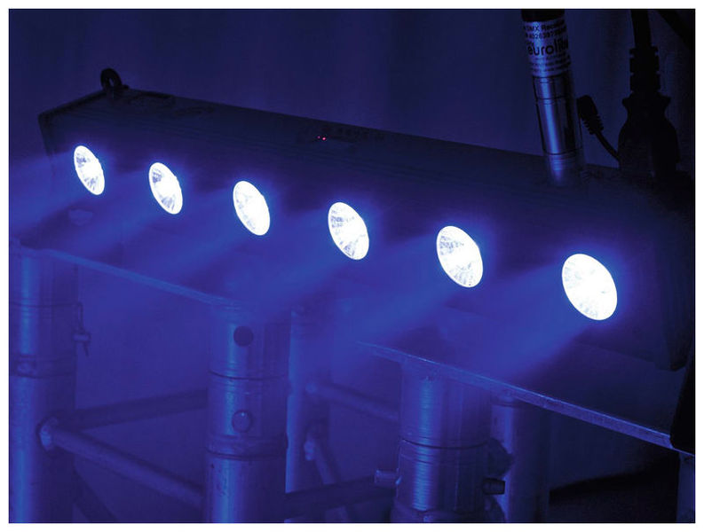 EuroLite LED Bar-6 QCL RGBW