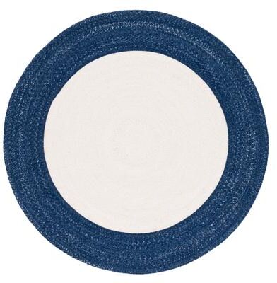 SAFAVIEH Handmade Braided Pitsa Round Rug