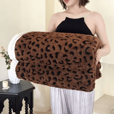 Inspire Curations Leopard Print Lambswool Jacquard Throw Blanket 5 150x200cm
