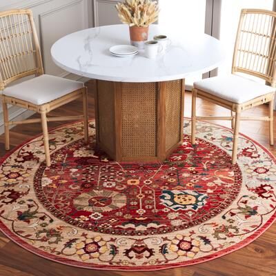 SAFAVIEH Kashan Yahavit Oriental Rug with Fringe