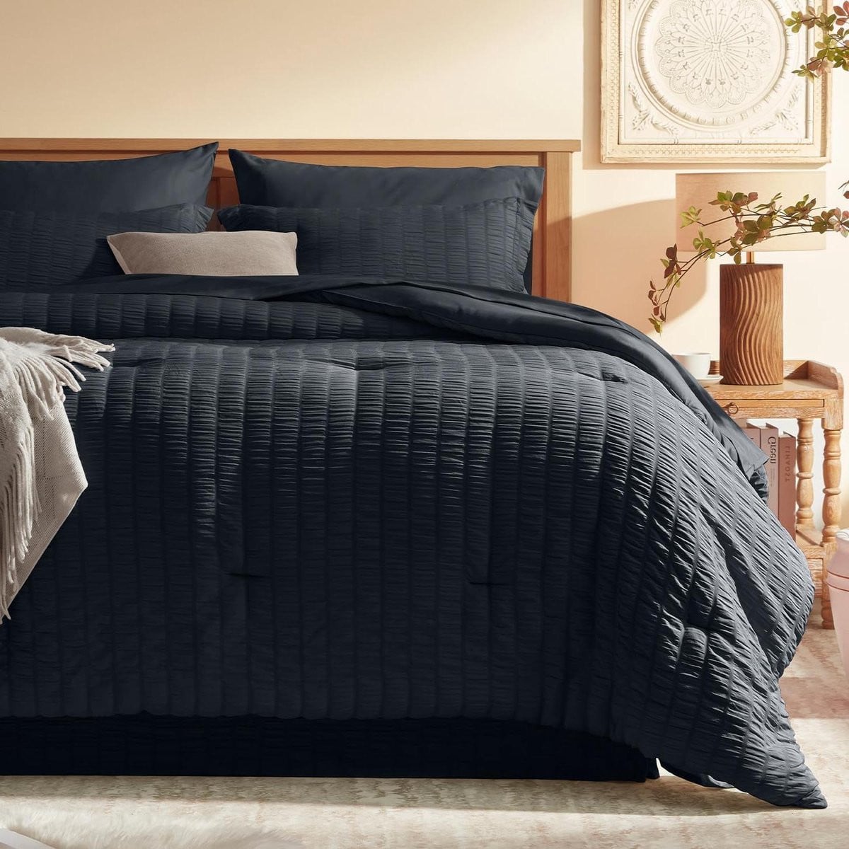8-delig Dekbedset Queen Beddengoedset met Seersucker textuur - Zwart