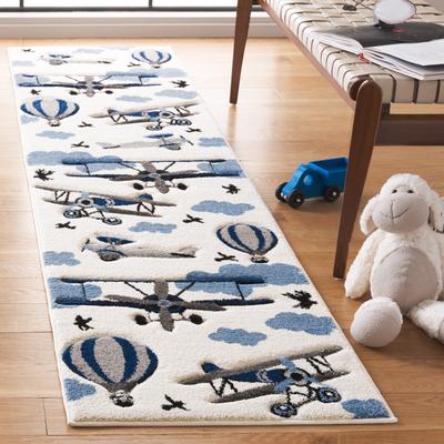 SAFAVIEH Carousel Kids Turi Airplane Rug
