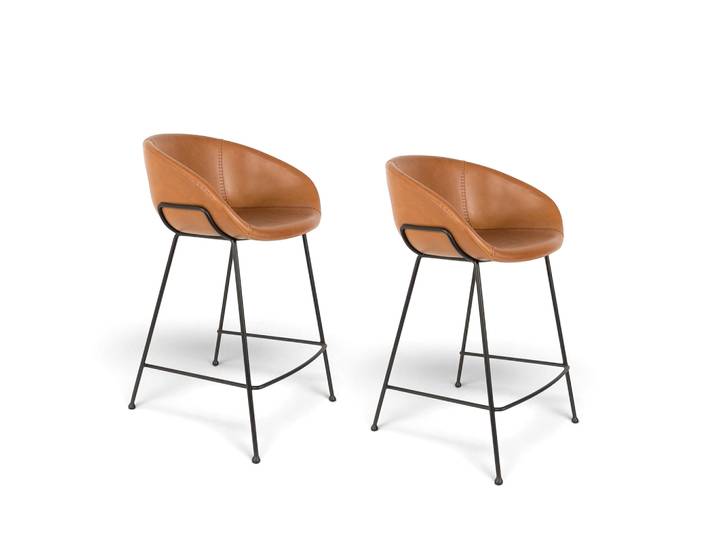 Bar stool Zuiver Feston, Brown, New, Counter stool - Practical & comfortable