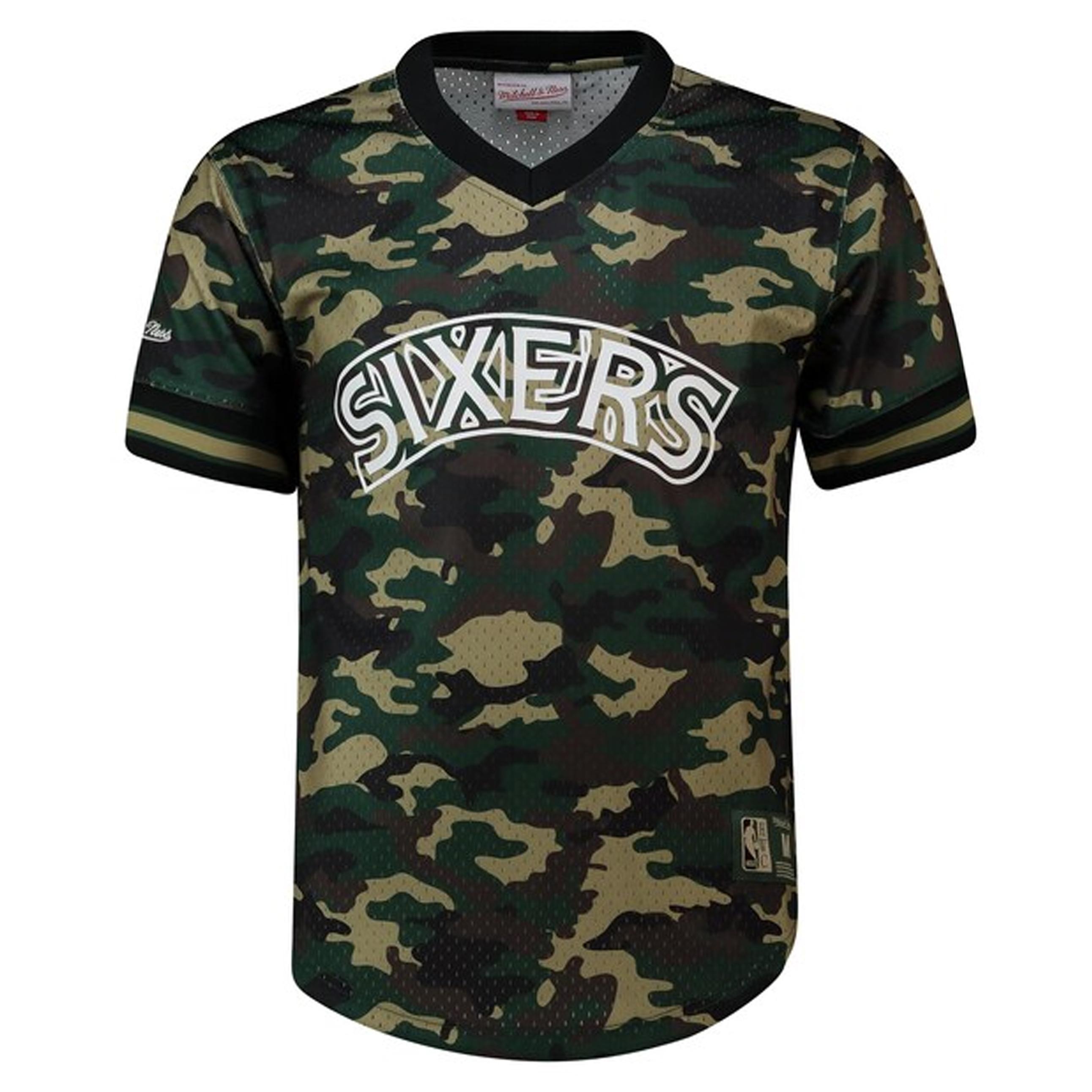 Mitchell & Ness NBA Philadelphia 76ers Heren Camo Mesh T-shirt