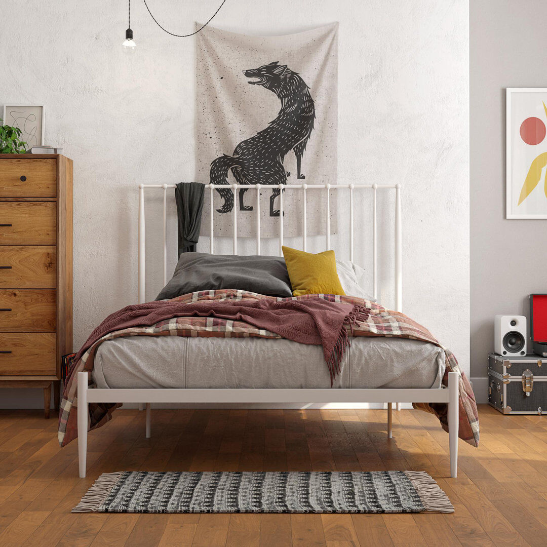 Hashtag Home Wolak Metal Bed White Kingsize (5')