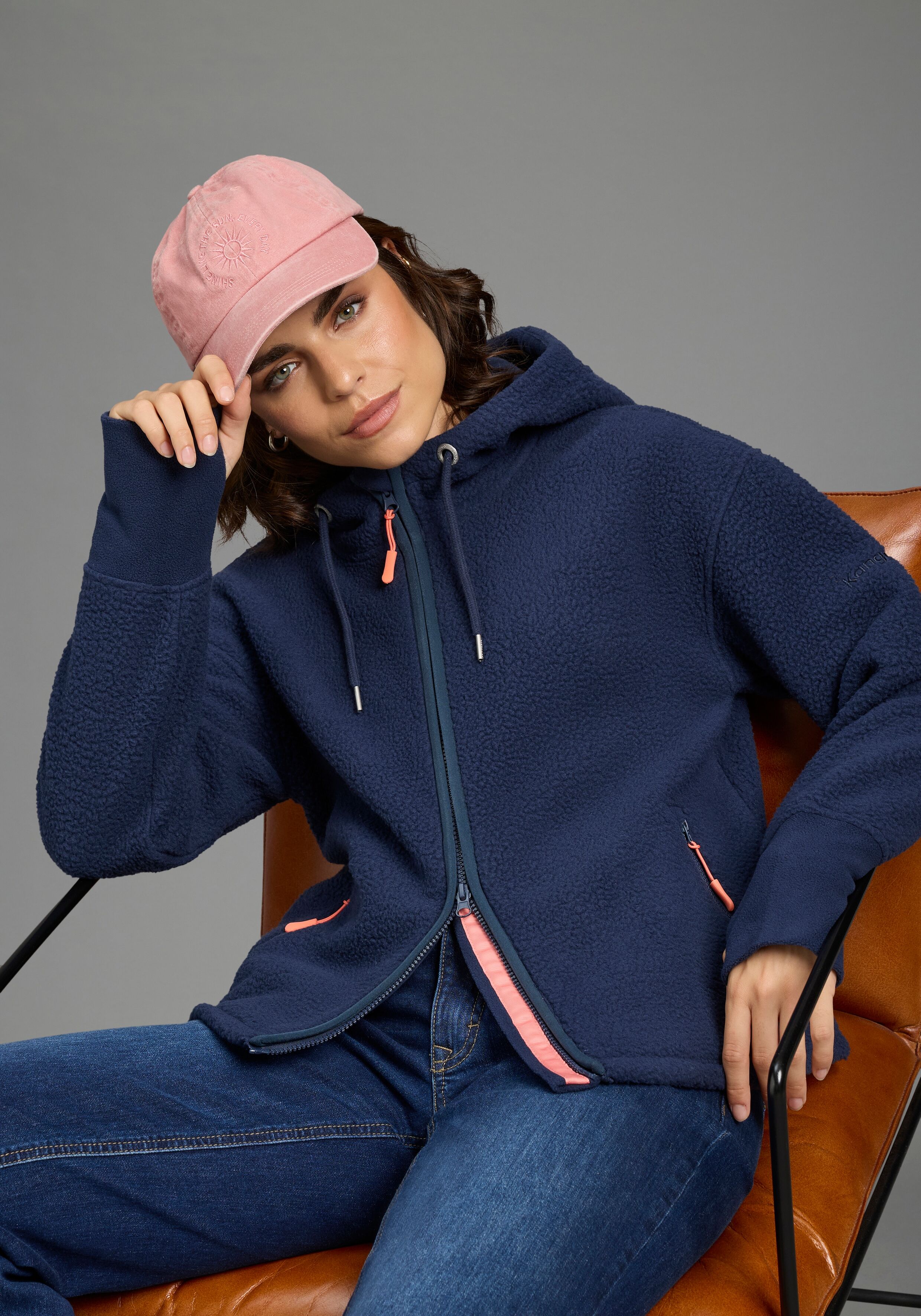 Fleecejacke KANGAROOS, Damen, Gr. 44/46, blau (marine), Fleece, Obermaterial: 100% Polyester, kontrastfarbene Details, unifarben, unifarben mit Farbeinsätzen, relaxed fit hüftlang, angesetztes Bündchen mit Daumenlöchern, Jacken Fleecejacke, Teddy Fleece J