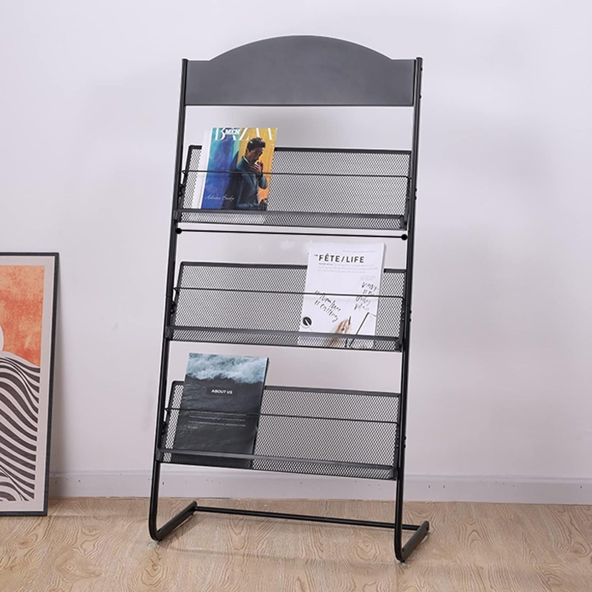 Zwart metalen tijdschriftenrek voor A4-brochures en informatiepresentatie