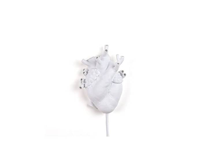 Seletti Heart Lamp Applique murale Seletti Heart Aplique in Porcellana – Art. 09925Una riproduzione anatomicamente perfetta del cuore\, reinterpretata da Selet