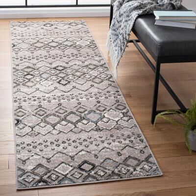 SAFAVIEH Amsterdam Bridget Moroccan Boho Rug