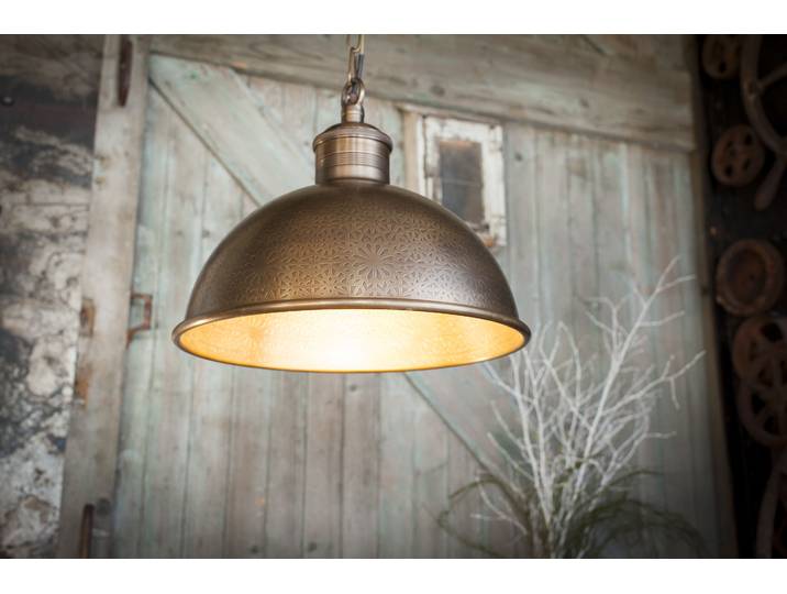 Lampe suspendue en métal ciselé Orient Express
