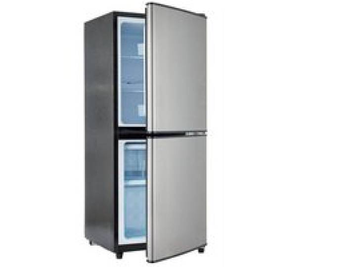 Réfrigérateur congélateur 106 L 60 L + 46 L 7 niveaux de température éclairage LED inox noir argent