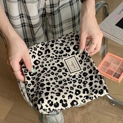 Inspire Select Leopard Print Canvas Makeup Bag, Western Style Cosmetic Organizer Pouch With Zipper, Portable Phone & Storage Handbag black