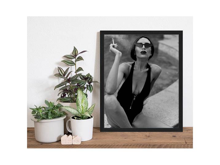 Tableau déco Smoking I Cadre : hêtre massif verni Revêtement : plexiglas Noir 43 x 53cm