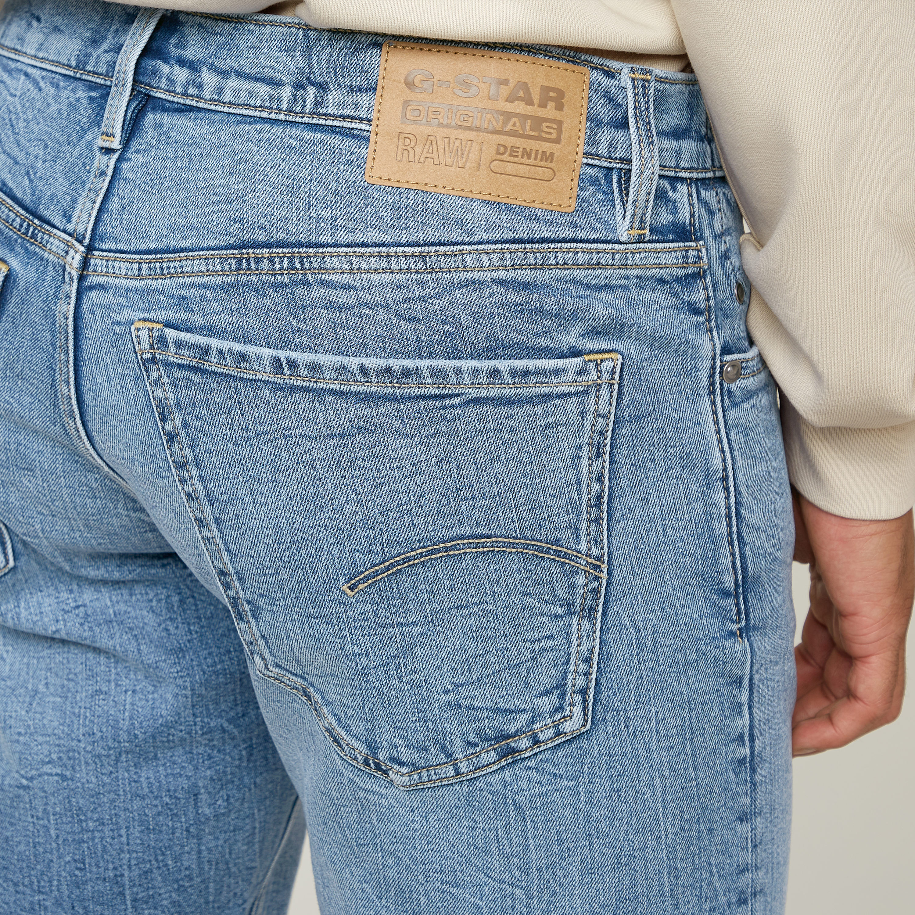 Jeansshorts G-STAR "Mosa", Herren, Gr. 28, N-Gr, blau (faded sea point blau), Denim/Jeans, Obermaterial: 94% Baumwolle, 5% Elastomultiester, 1% Elasthan, regular fit kniefrei, Jeans Jeansshorts, mit Umschlagsaum faded sea point blau 28, N-Gr