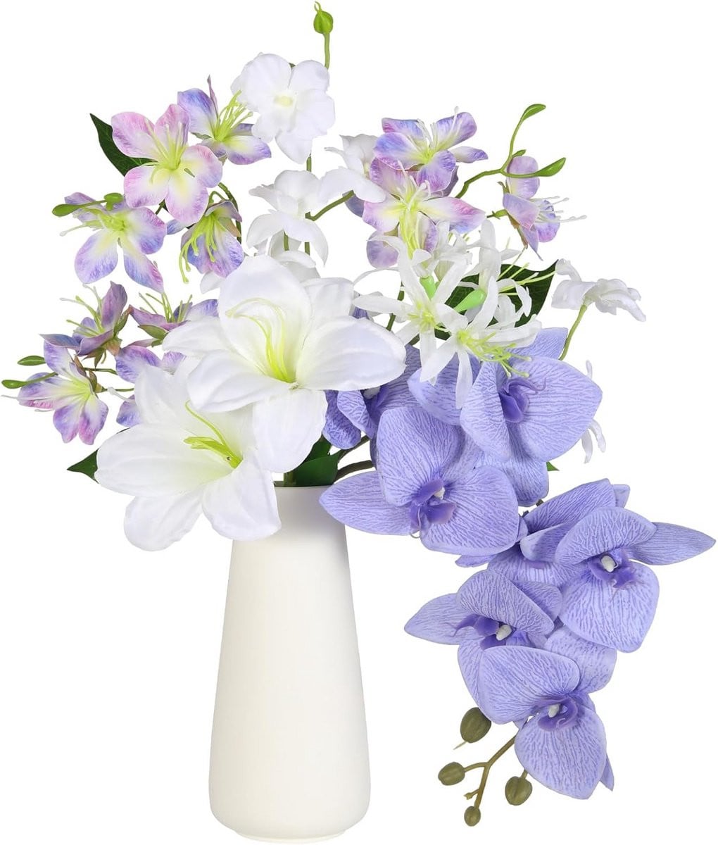 Elegante kunstmatige orchidee met witte vaas voor huis- en kantoordecoratie