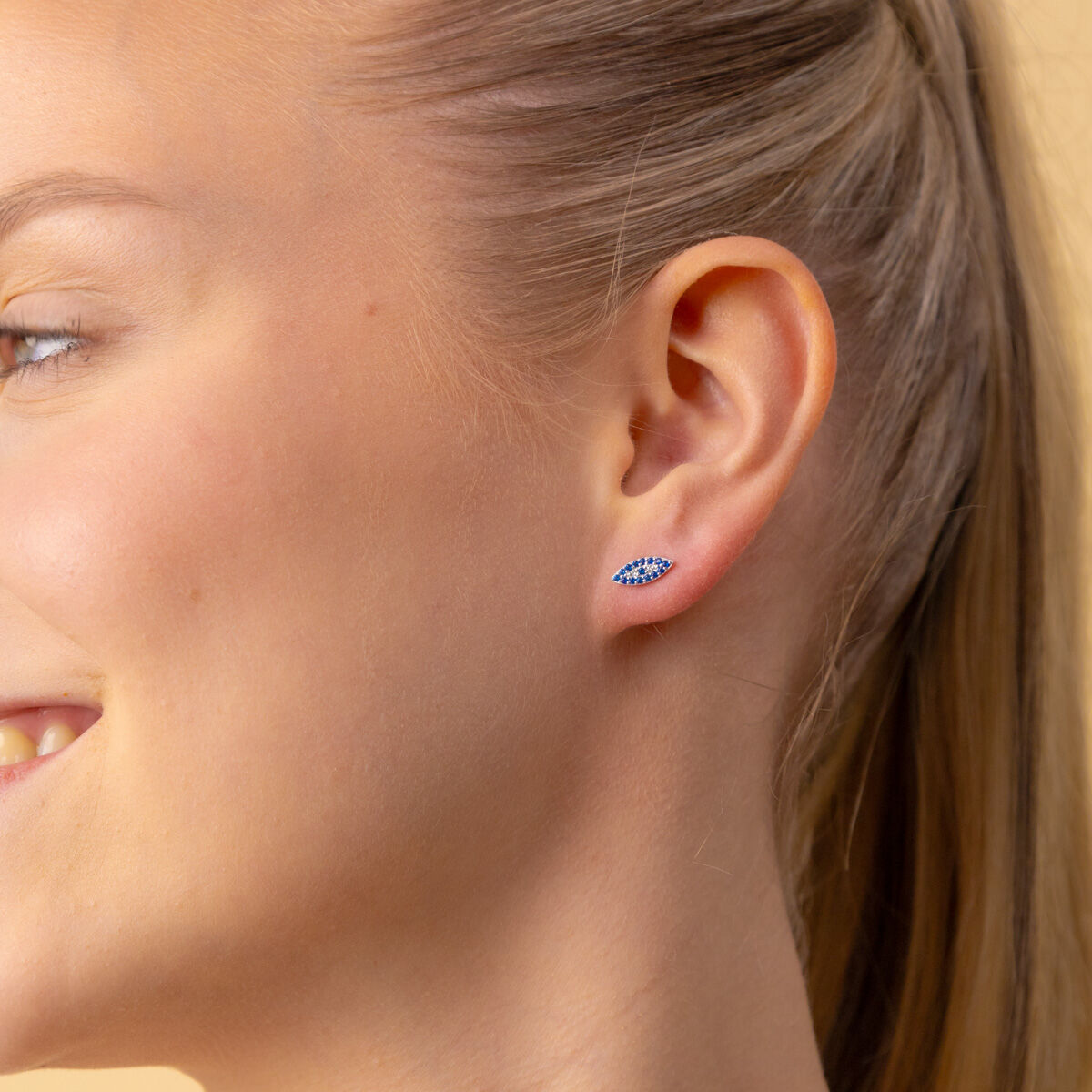 Lykken Symbols Hamsa Eye silverörhängen