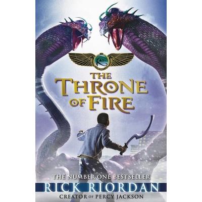 Throne of Fire, Gebundene Ausgabe von Rick Riordan, Puffin