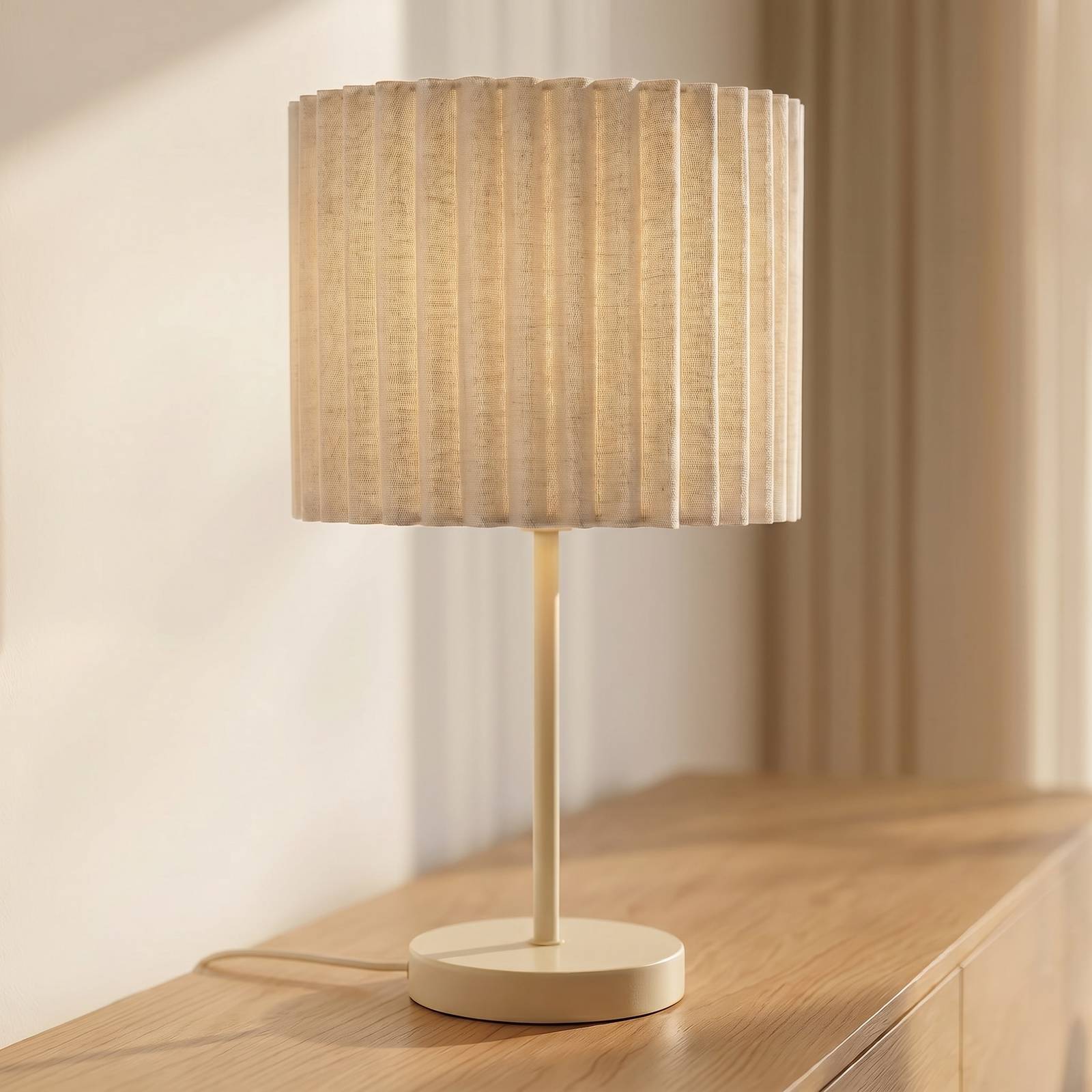 Tischlampe Libbie Lindby, creme / amber, für Wohn- / Esszimmer, Textil / Stoff / Seide, Tischlampe
