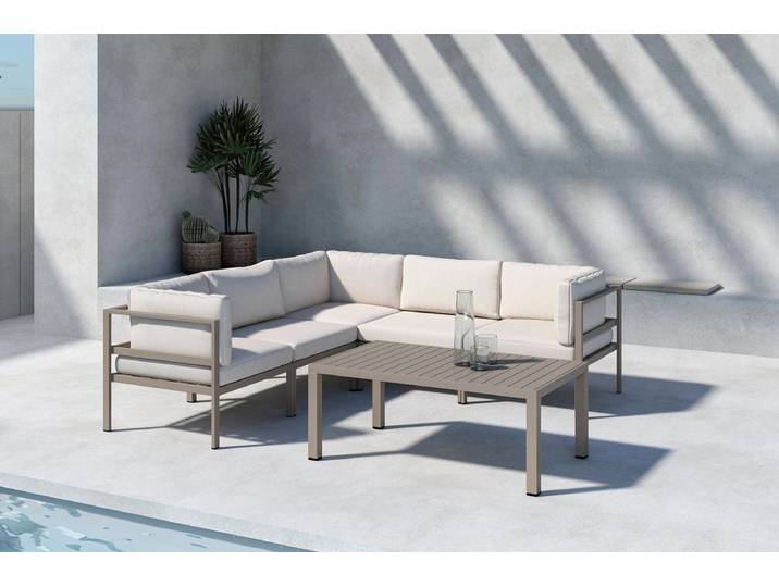 Garten Loungeset Elvira – Ecksofa mit Couchtisch und beigen Kissen - Braun-Beige - Luxusbetten24
