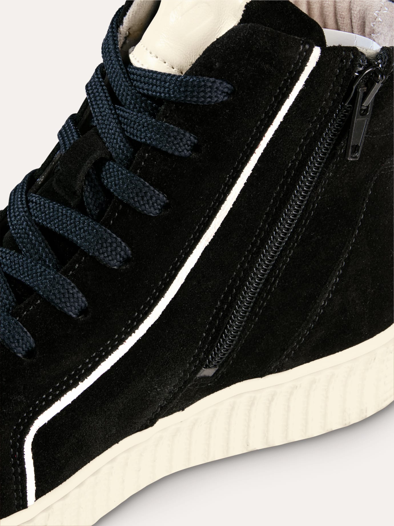 Walbusch Thermolite Hightop Sneaker, , Farbe Schwarz, 40, warmes Thermolite-Futter seitlicher Reißverschluss Damen