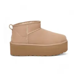 UGG für Damen. 1135092 Klassische Ultra Mini Plateau-Stiefeletten aus Leder beige (36), 3 bis 5 cm, Keine, Lässig, Heimtextilien