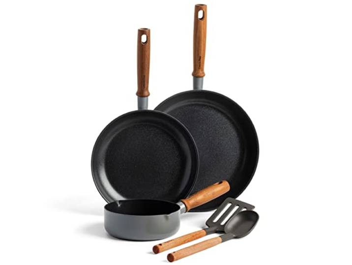 GreenPan Mayflower Pro Batterie de Cuisine 5 Pièces avec Revêtement Antiadhésif Céramique Sain\, Inclu. Poêle\, Casserole\, Marmite\, Manche en Bois Style Vintage\, Sans PFAS\, Induction\, Gris Charbon