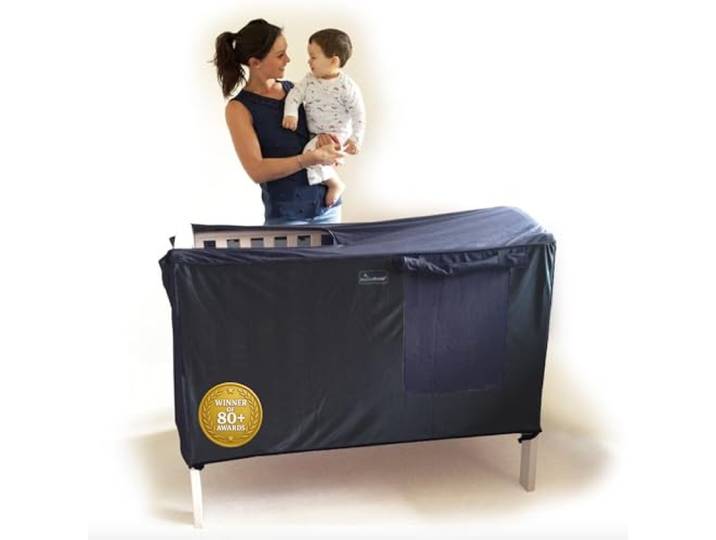SnoozeShade Verdunkelungsbezug und Schlafhimmel für Kinderbetten, atmungsaktiv, Baby-Mesh-Blöcke, 94% des Lichts, universelle Passform für 120 x 60 cm Kinderbett-Matratze, Mückenschutz für Raumteilung