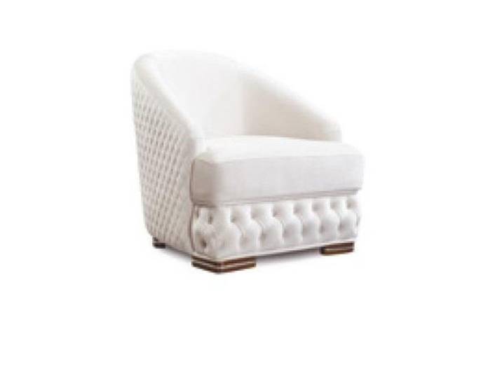 JVmoebel Chesterfield-Sessel Weißer Chesterfield Sessel aus Textil mit braunen Holzfüßen (Packung, Relaxsessel), Made in Europa