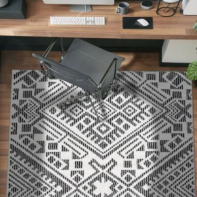 World Rug Gallery Tribal Pattern Area Rug
