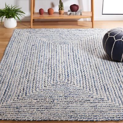 SAFAVIEH Handmade Braided Ughetta Cotton Rug