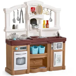 Step2 Fun with Friends Kitchen Braun