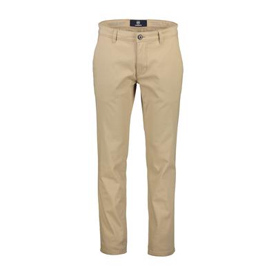 Chinohose LERROS "Chino mit Stretchanteil, Comfort Fit", Herren, Gr. 31, Länge 32, braun (braun sugar), 98% Baumwolle, 2% Elasthan, Hosen Chinohose, Bequeme Herren Chinohose mit Stretch, bequem für Alltag und Büro