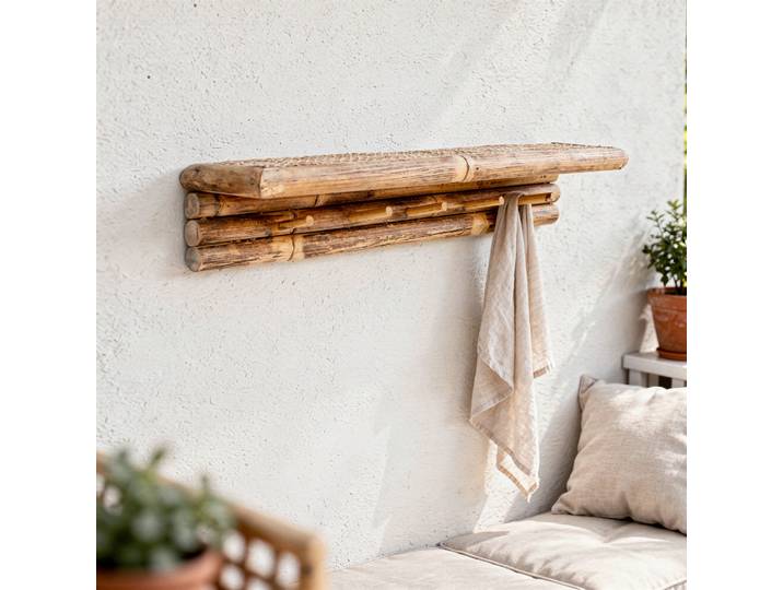 Porte-manteaux mural avec étagère en rotin