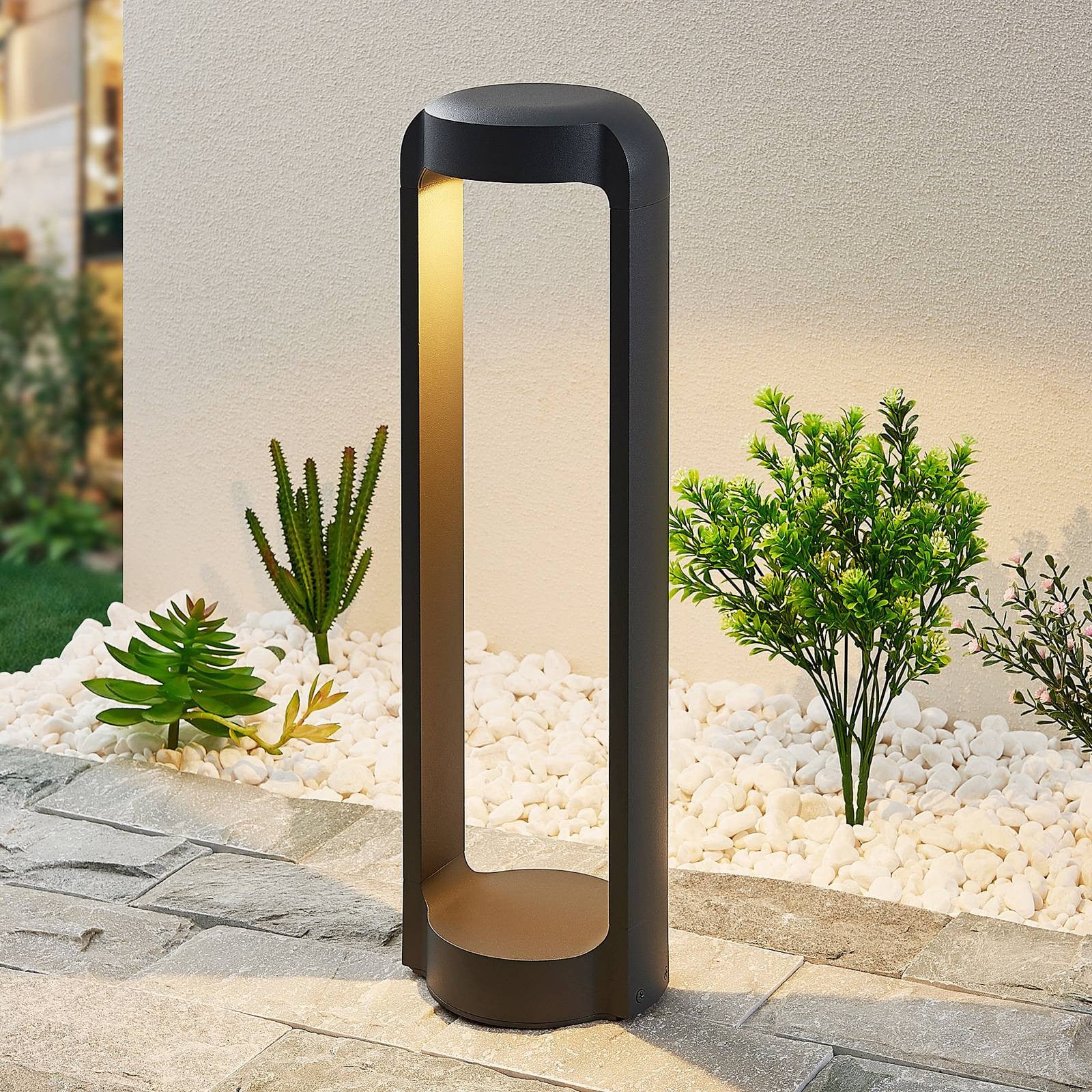 Lucande Habsa LED Sokkellamp voor de tuin, zwart, modern aluminium