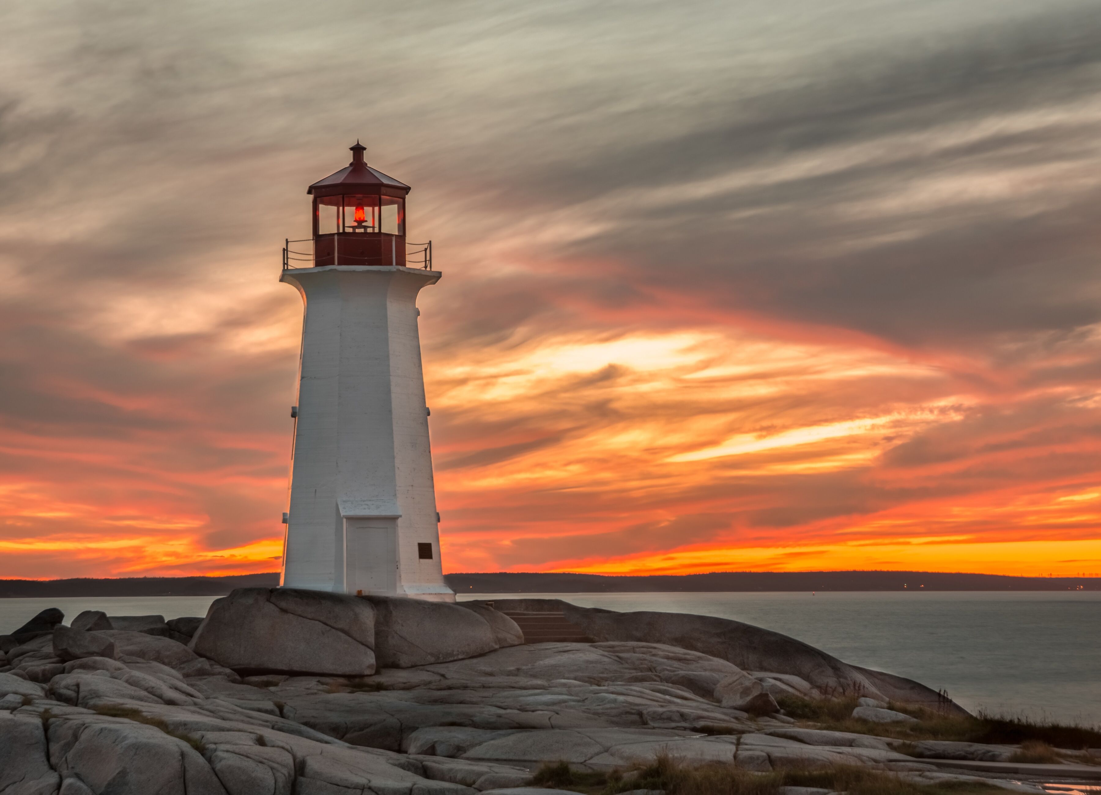 Fototapete PAPERMOON "Lighthouse Peggy Cove Sunset", bunt, B:2,5m L:1,86m, Vlies, Tapeten, Fototapete bunt B/L: 2,5m x 1,86m, Bahnen: 5 Stk.