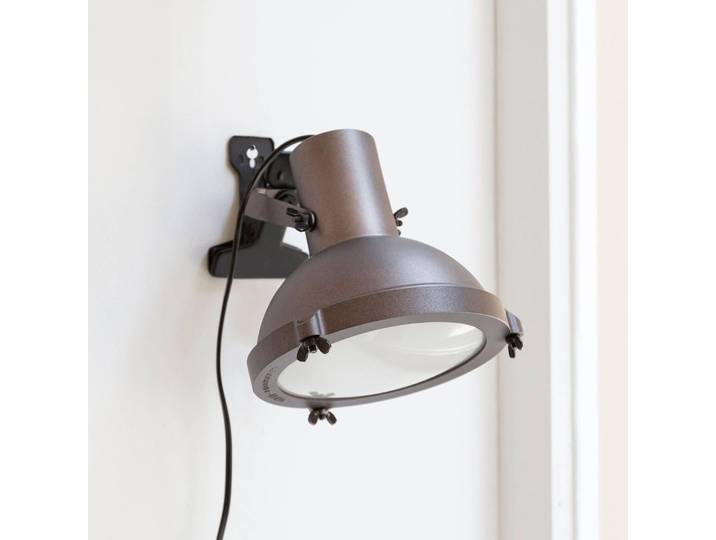 Nemo Wandleuchte Projecteur 165, dimmbar, braun / rost, für Wohn- / Esszimmer, Aluminium, Industrielles Design, Wandlampe