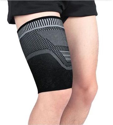Uplift Picks Anti Slip Thigh Compression Sleeve For Quad And Hamstring Support black m