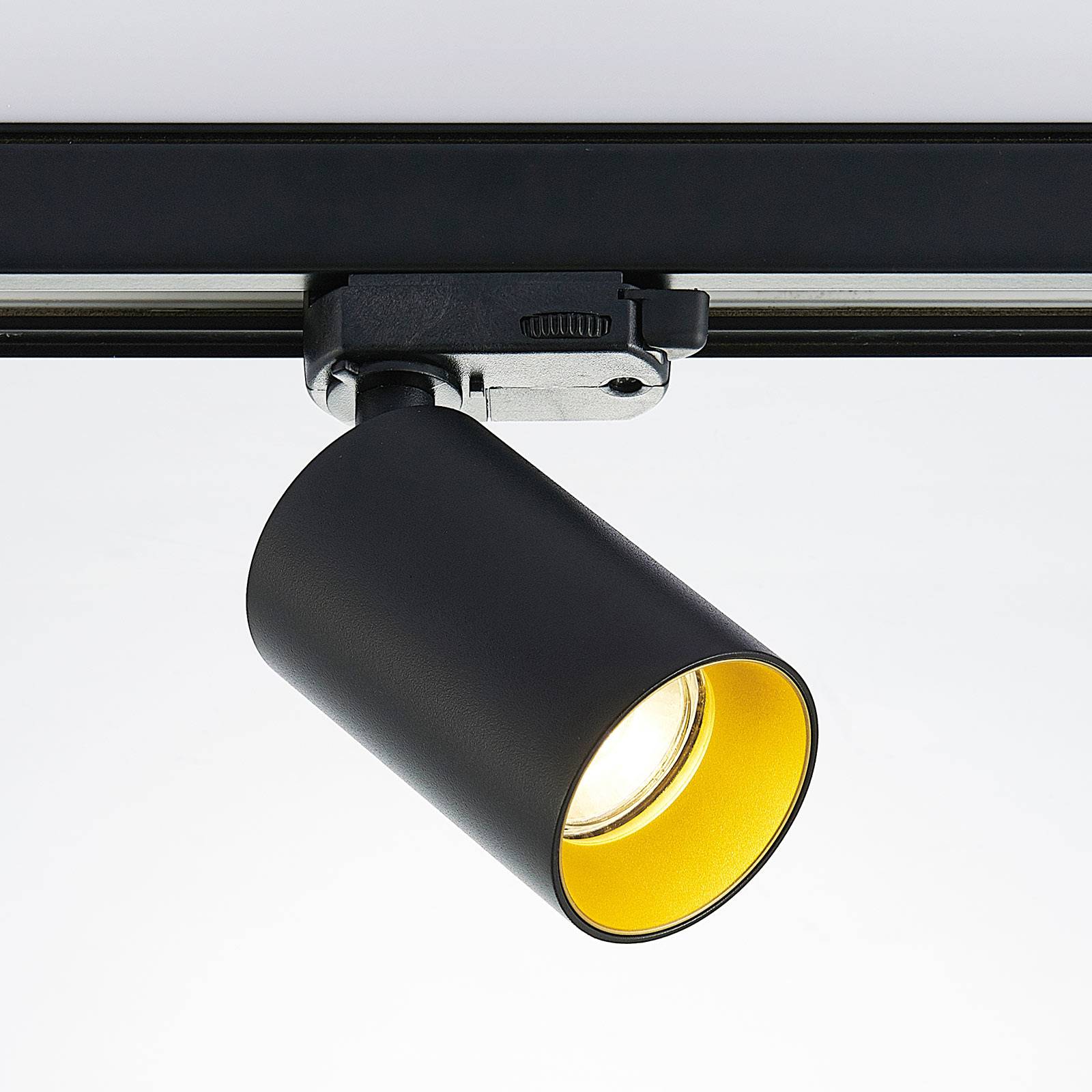 Arcchio skinnespot Brinja, sort, Ø 6 cm, 3-faset Brinja Arcchio, dæmpbar, Sort, Gangområde, Aluminium, Moderne