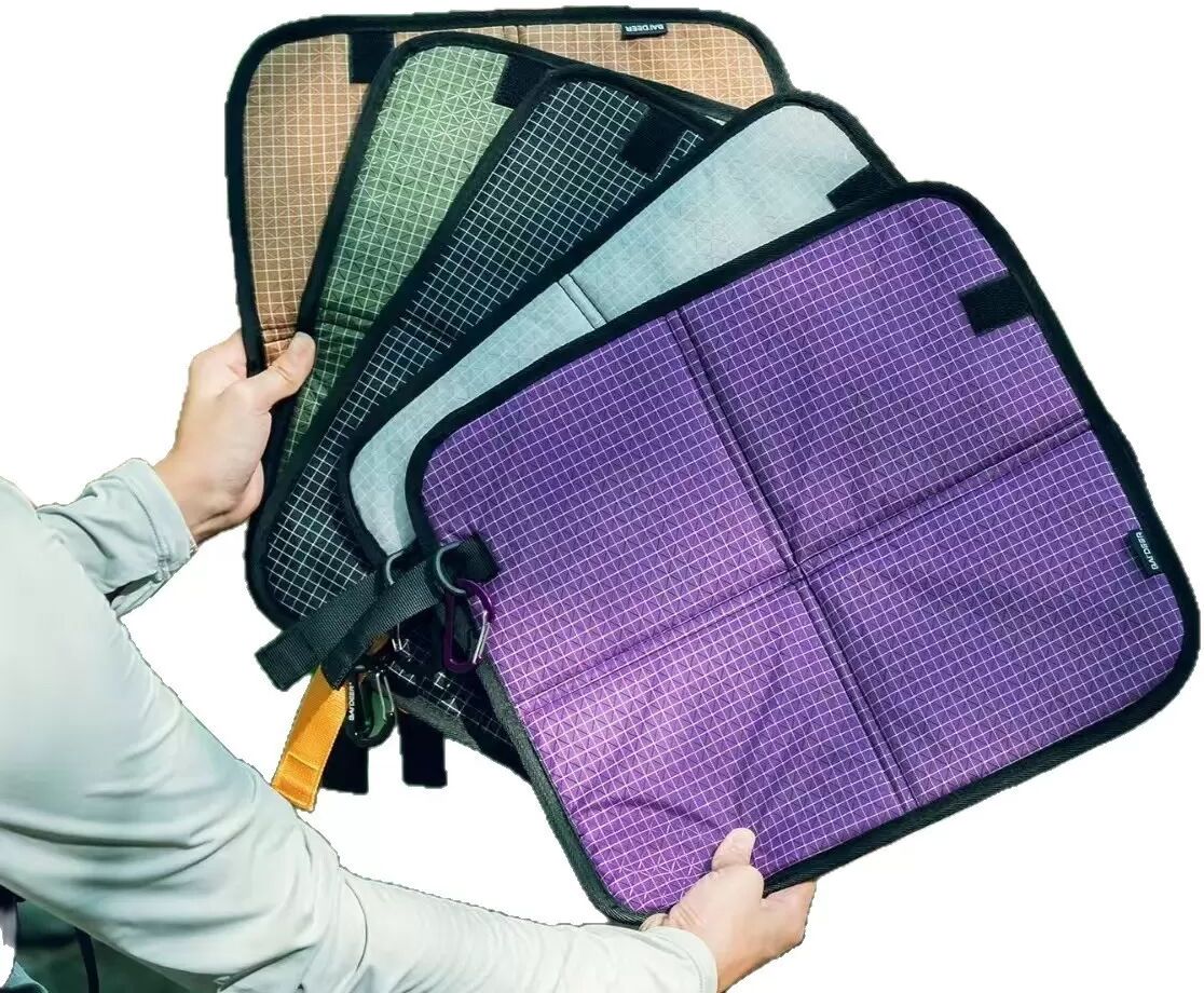 INF Tragbares faltbares Outdoor-Sitzkissen – Leichte & wasserdichte Campingmatte Kamel