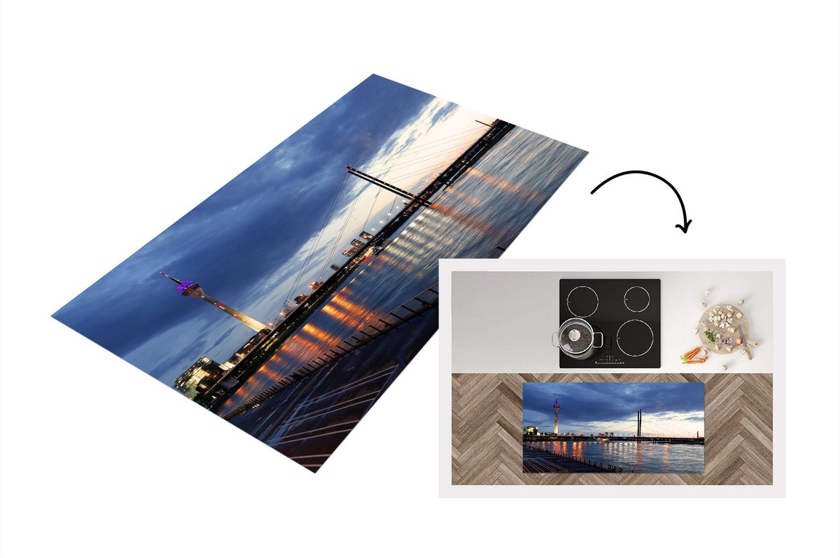 KitchenYeah Keukenloper Rijn rivier in Dusseldorf Vinyl B/D: 120 x 60 cm