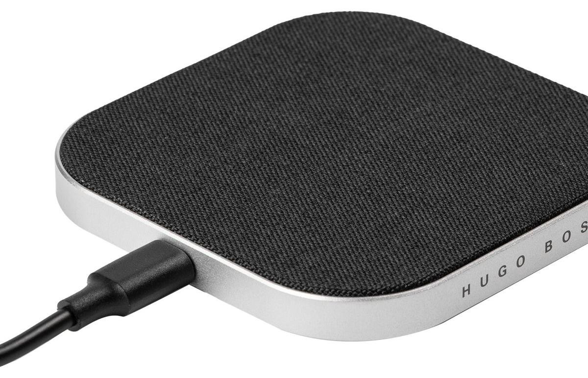 Hugo Boss Wireless charger Illusion Chrome