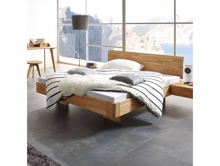 Bett Grevena Kernbuche Massivholz 200x200cm klassischer Stil