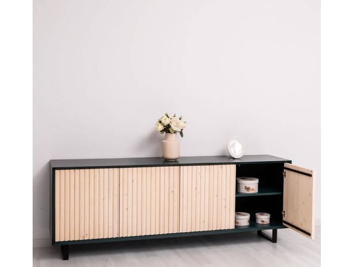 Sideboard mit Lamellentüren im Skandi-Design ozeanblau / weiß geölt