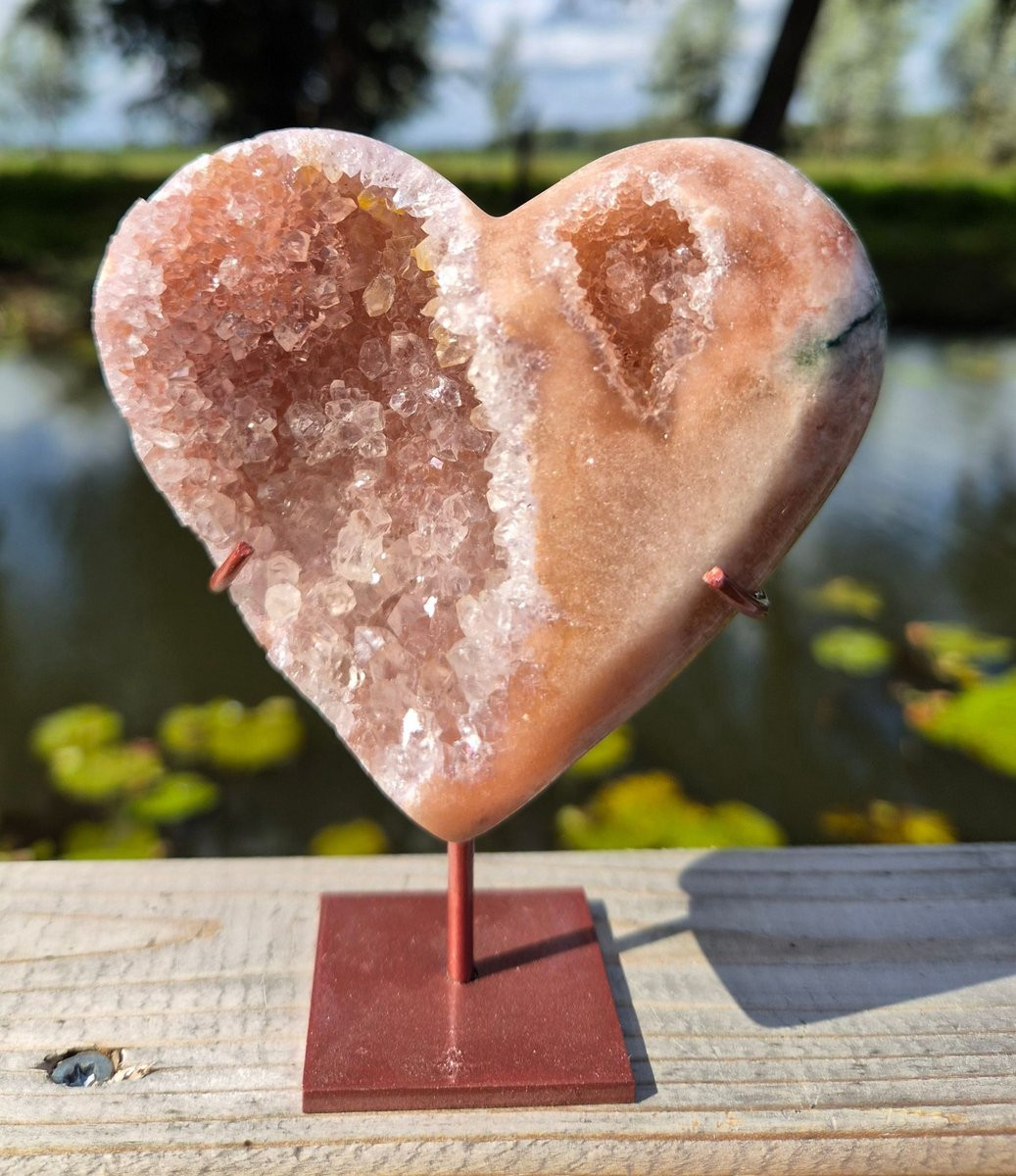 ThaleiaDesign Roze amethist hart op standaard voor woondecoratie