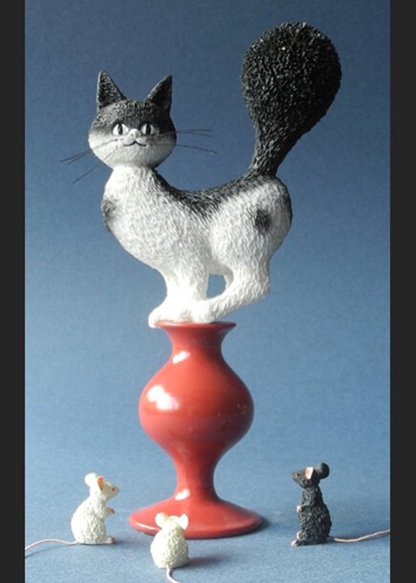 Parastone Dubout Cats Beeldje - De kat die bang is voor muizen - Hoogte: 17 cm